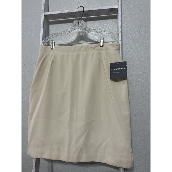 VTG NWT Sz 16 Liz Claiborne Cream Beige Blue Mood Skirt Style 20740810 B-E - Picture 1 of 5